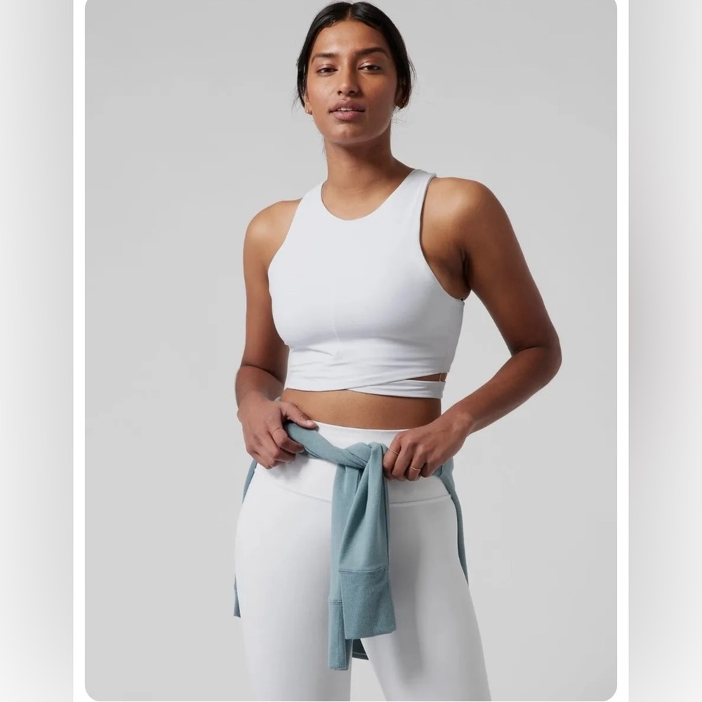 NWT Athleta Conscious Cut-Out Crop Tank